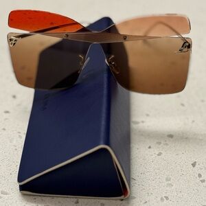 Fendi women’s sunglasses pre-owned